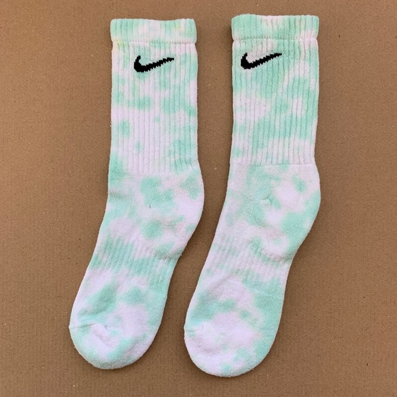 Nike Accessories - Nike Tie Dye Crew Socks - Medium